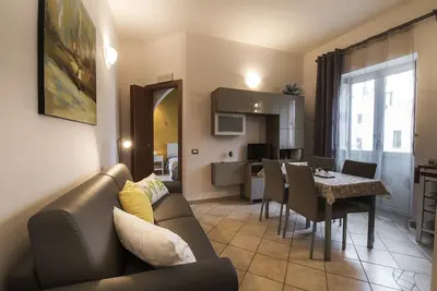 Image de Centre historique de Salerne, idéal pour se déplacer dans la ville et la côte - Wi-Fi gratuit