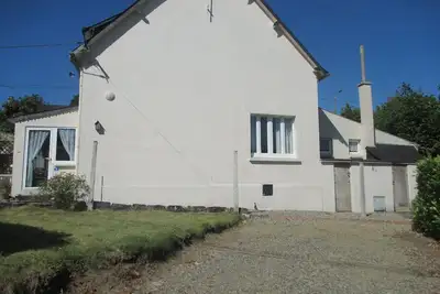 Image de Jolie Breton Cottage récemment rénové 2 chambres centrales de toutes les commodités