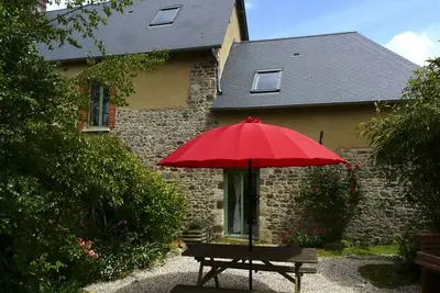 Image de Gîte La Mare aux Fées, Parc des marais du Cotentin, entre mer et campagne