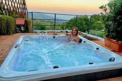 Image de Maison de vacances dans un ancien moulin à vin, Vue imprenable et Mini Spa privé