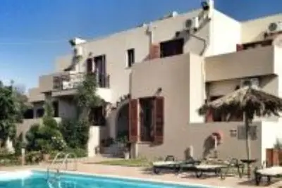 Image de Studio jumelé, meublé, pour la détente