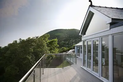 Image de Retraite côtière élégante