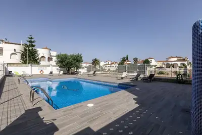 Magnifique appartement refait à neuf sur canal