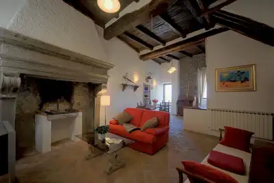 Image de Manoir / Maison historique dans le centre de Montefiascone-Lac de Bolsena
