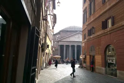 Image de v - Charming Pantheon Loft in the heart of Rome