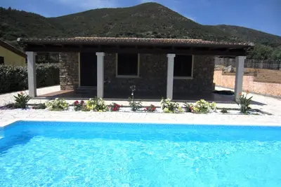 Image de Villa indépendante dans la belle et intime village, port de plaisance de Tertenia