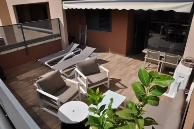Image de Grande terrasse, 3 piscines (1 chauffée), vue mer, résidence calme et spacieuse