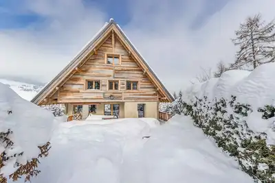 Image de Chalet Luxe En Vieux Bois Centre Village Megeve