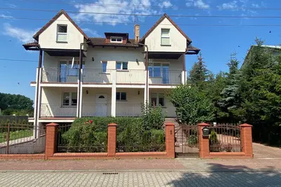 Image de Belle maison de vacances sur la cĂ´te de la mer Baltique pour 16 personnes
