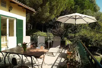 Image de Bien entretenu et meublé maison moderne à la campagne, à proximité du centre de Rome