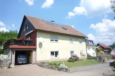 Appartement. est accessible sans marches. Près de la gare à 500 mètres