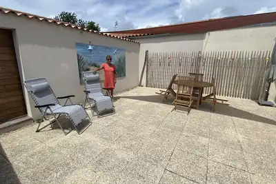 Image de maison plein centre -4 pers/ maxi- pas d'animaux- location du samedi au samedi