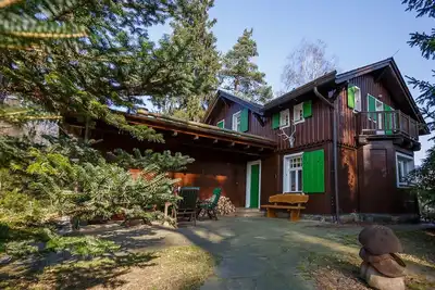 Maison de vacances exclusive pour 8-10 personnes avec sauna, espace barbecue, 5 places de parking