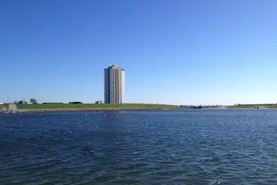 Image de Appartement avec vue imprenable sur la mer du Nord et la mer des Wadden.