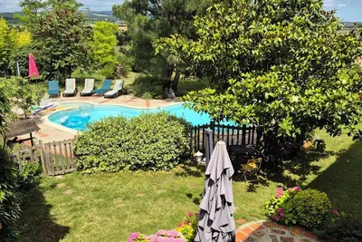 Image de Authentique maison de maître Lauragaise  à Souilhe  piscine sécurisée