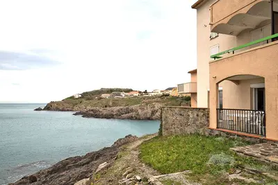 Image de Appartement pieds dans l'eau dans residence tranquille