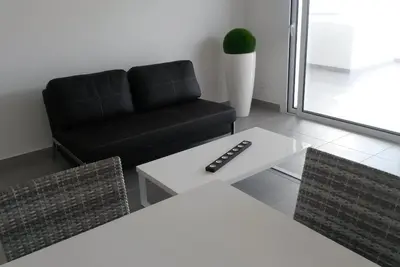 Image de Tres Bel Appartement Dans Residence Haut Standing Superbe Vue Mer Et Montagne