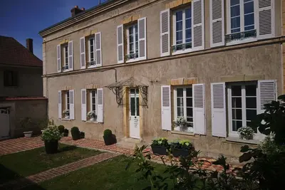 Image de Gite De Charme 6 Personnes Tout Confort, Wi Fi  Et Parking Gratuit.