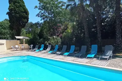 Image de Bastide sur ancien domaine viticole avec piscine pour 11 personnes à La crau