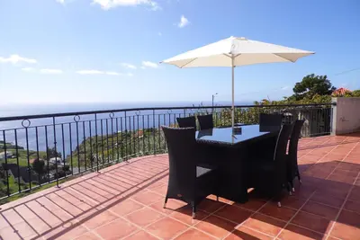 Image de Magnifique vue panoramique sur la mer (avec Wi Fi  gratuit)