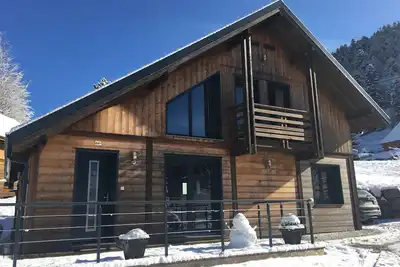 Image de Chalet Blanchemer avec Sauna et Jacuzzi Accessibilité Pmr