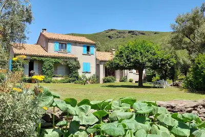 Image de Entre mer et montagne, appartement vue jardin