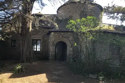 Image de Character house with large garden facing the entrance of a beautiful beach
