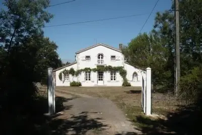 Image de Jolie maison avec jardin, à 9 km de la plage, près de la Tranche sur Mer