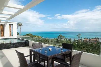 Image de Penthouse vue mer avec piscine privée à 300m de la plage
