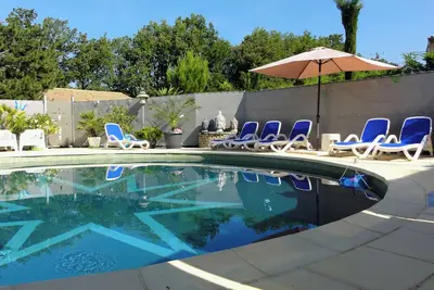 Image de Villa loft de charme avec piscine en Provence