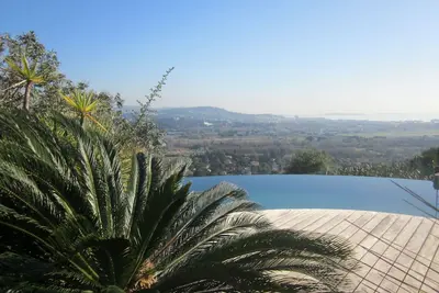 Image de Annexe independante de villa - 2 personnes - piscine privée