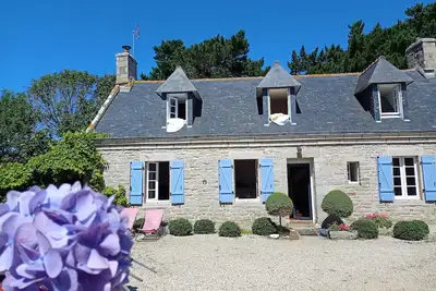 Ferme de 1851 entièrement rénovée proche de la mer