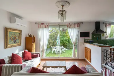 Image de Appartement plain pied, 3 étoiles, aux portes de Céret (66400).