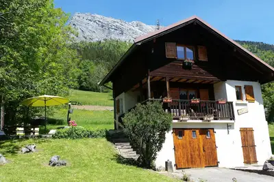 Image de Chalet indépendant 3*, proche des stations des Aravis et du lac d'Annecy