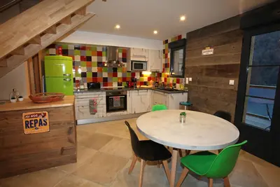 Image de Chèze village