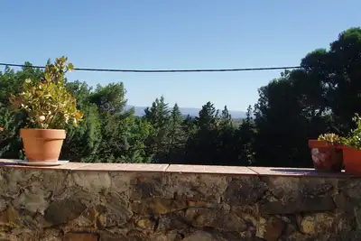 Image de vrai gîte réaménagé à partir d'une ruine entre narbonne et carcassonne.