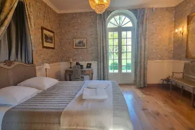 Image de Suite d'Artagnan, castle life in France : 160 m², 3 ch, 2 sdb