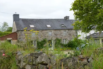 Image de Gite 6 personnes au cœur de la nature. Proche de tout (85 e/nuit période pleine)