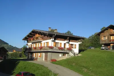 Image de Chalet Cret Du Midi - 15o M. Départ Espace Diamant et Esf - 4 Chambtrd