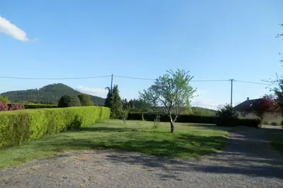Image de Chalet à Saales en moyenne montagne à 550 m d'altitude, classé 2 étoiles