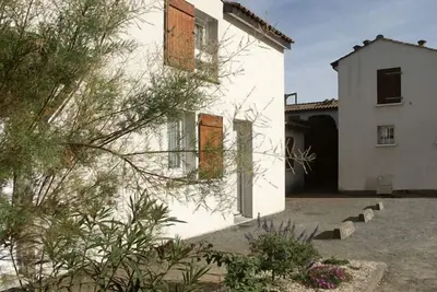 Image de A 50m de la plage: villa 2 chambres 3/5 personnes, 2* européen, internet, wifi