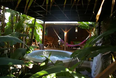 Image de Kaz Créole Aventure Tropicale Insolite, Fibre, Jardin et Jacuzzi Privés