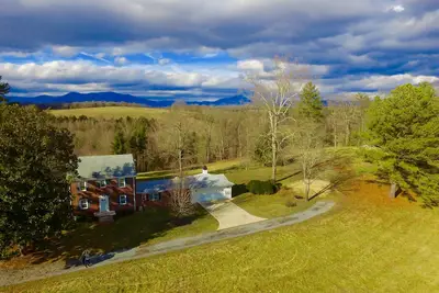 Image de Blue Ridge & Tye River, C-Ville, Crabtree, Wintergreen, Sweet Briar, Beer Loop