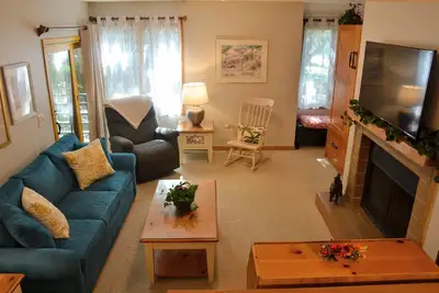 Image de 1er étage 1 Br 1. 5 Ba Villa balayée par le vent