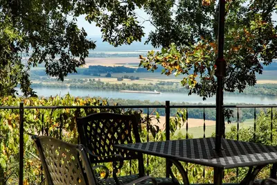 Image de Vues époustouflantes sur la rivière Arkansas depuis Edge House!