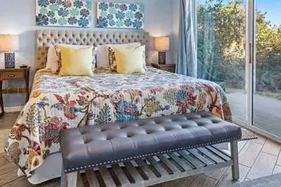 Image de Plage Pointe 302. Belle maison de ville à quelques pas de la plage, animaux acceptés