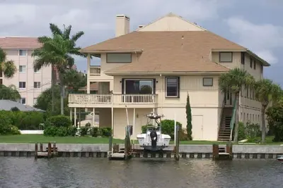 Image de Front de mer sur le lagon des tortues. À quelques minutes de Turtle Beach et Siesta Key Beach
