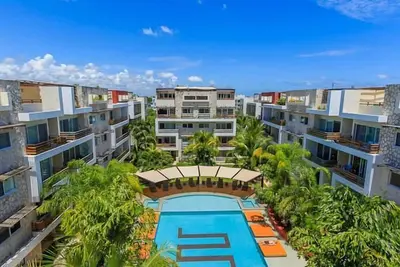 Image de Downtown haut de gamme Playa del Carmen Condo Près de Mamitas Beach et la 5th Avenue