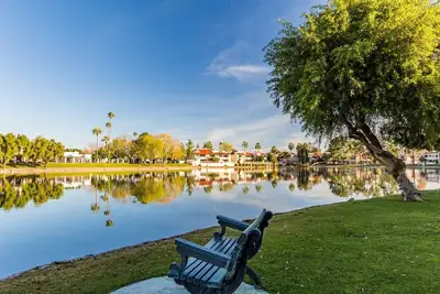 Image de Lac De Mer! Des Critiques ÉLOGIEUSES! cascades, ruisseau, sentiers pédestres, faune