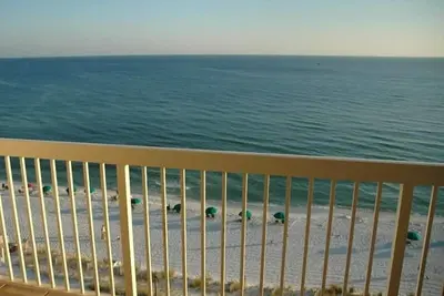 Image de Magnifique condo face à l'océan, paradis familial